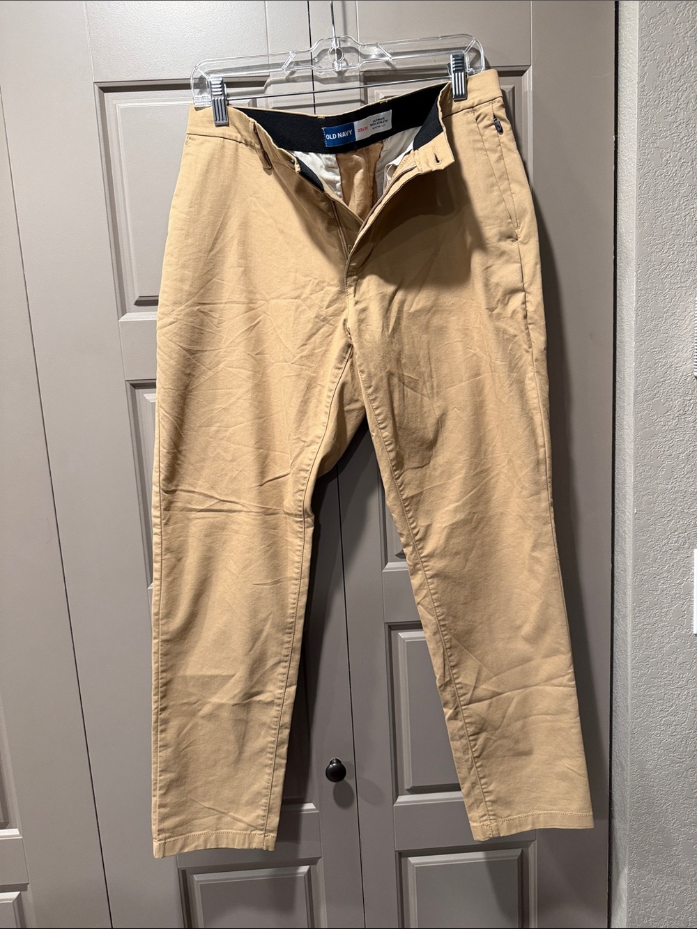 Old Navy Men's Khaki/Tan Chino Pants